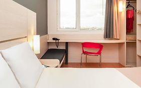 Ibis Montevideo Rambla