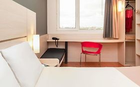Ibis Montevideo Rambla